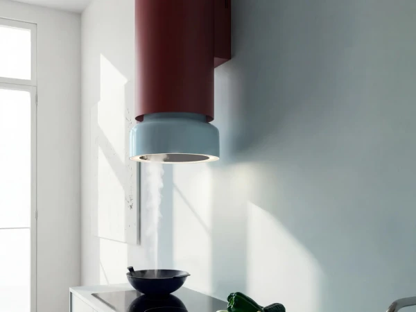 fluo-burgundy_baby-blue-gloss-3.webp