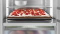 imgi_40_liebherr-CFUL21_Space baking tray.jpeg