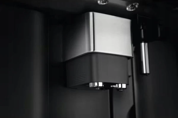 Ekspres ciśnieniowy do zabudowy Electrolux EBC85H