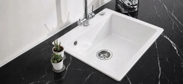 Zlewozmywak nakładany Sonra Makara 60 Crystal White 58 Ceramiczny